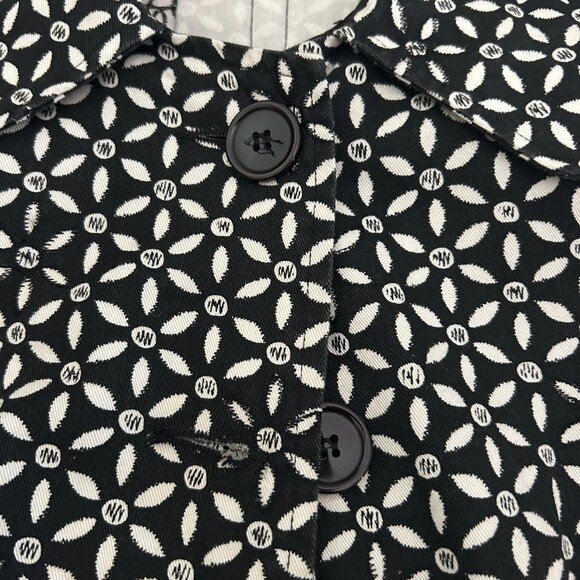 Jacket - Picture 4 of 6